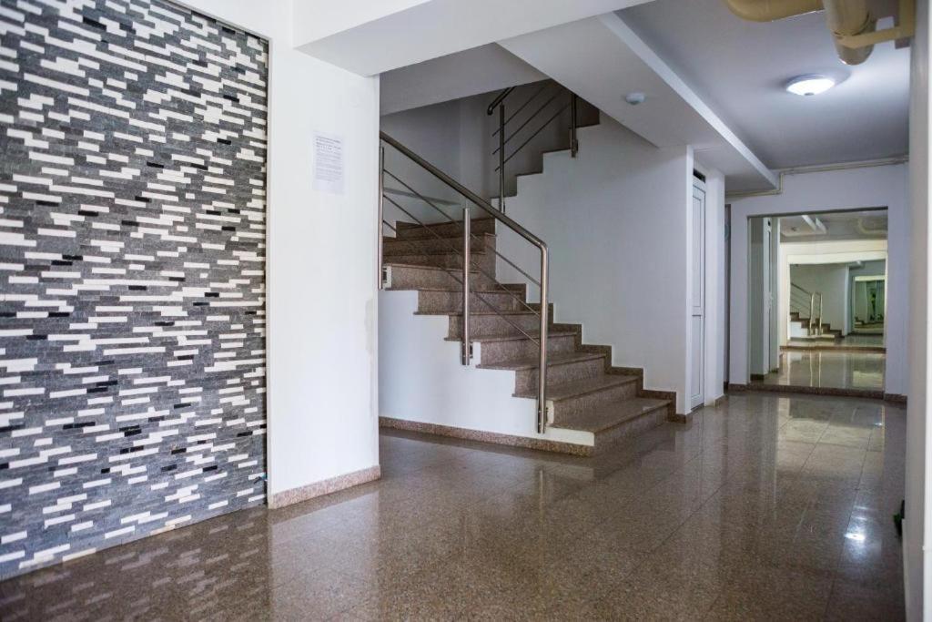 Wild Africa Apartament Mamaia Exterior photo